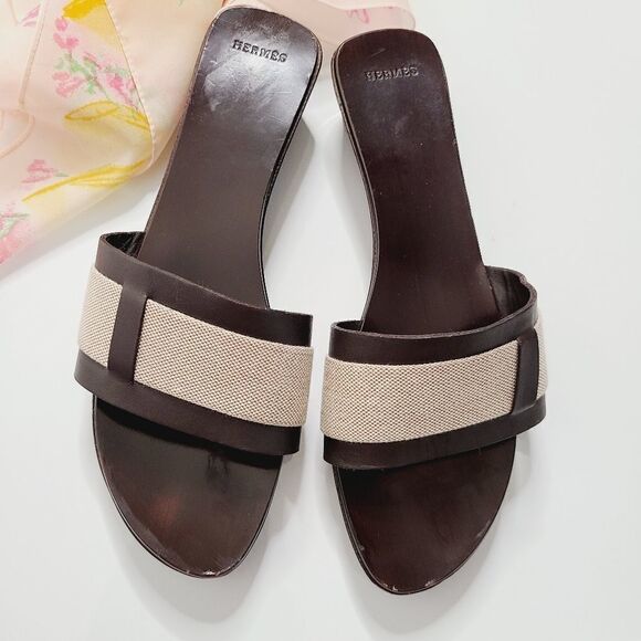 Hermès Canvas Clog Sandals - Picture 2 of 12